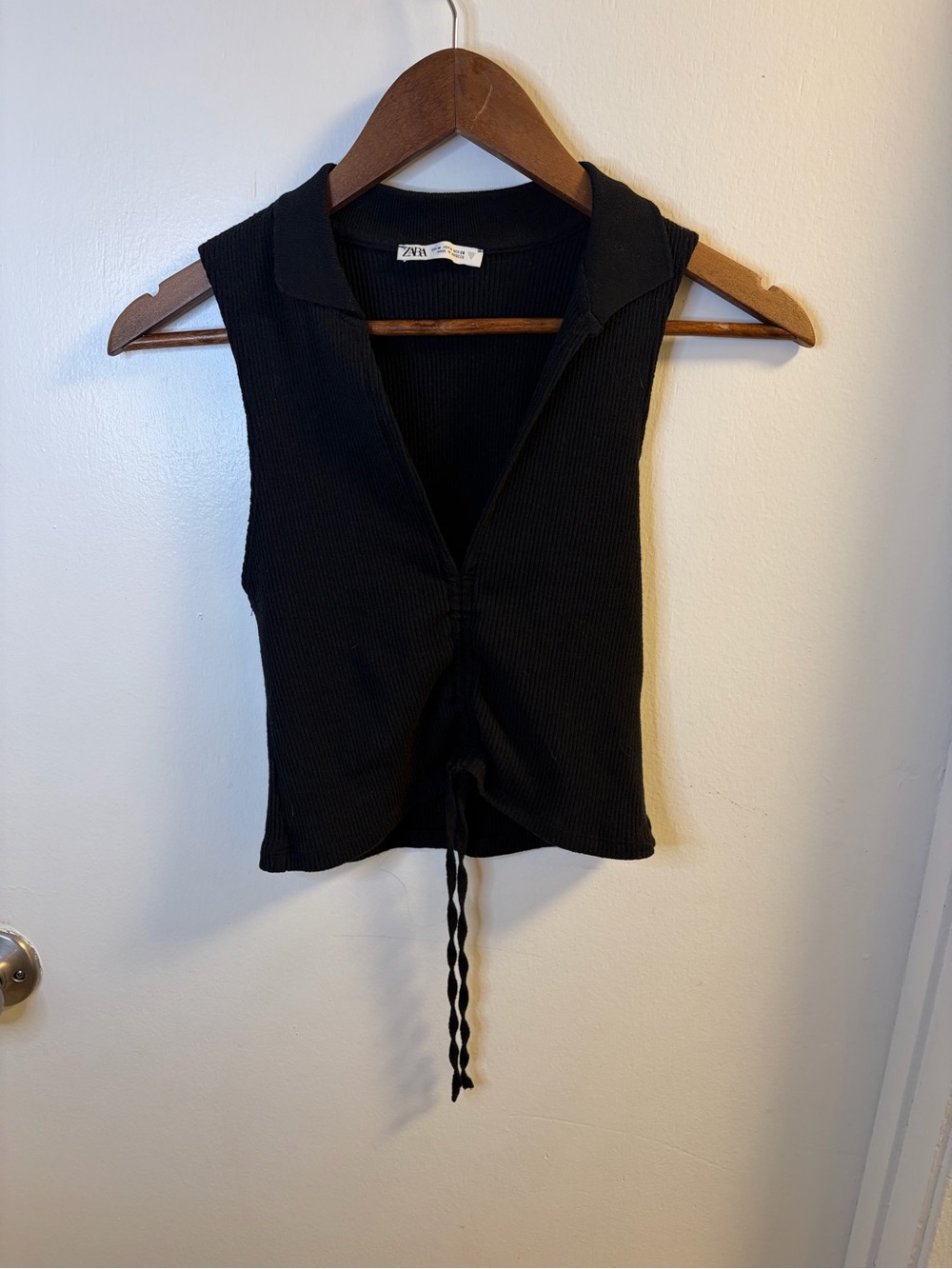Zara Black Ribbed Collared Ruched Drawstring Tank Top Size M - Picture 3 of 11